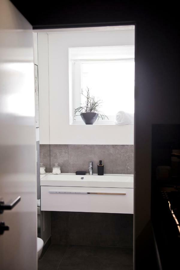 Apartament Powisle With Balcony Warsaw Exterior photo